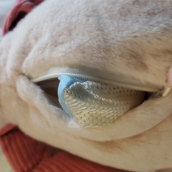 Scentsy Baby Penny the Pig for Kids of All Ages. Zipper Pocket. Retired - Picture 7 of 11